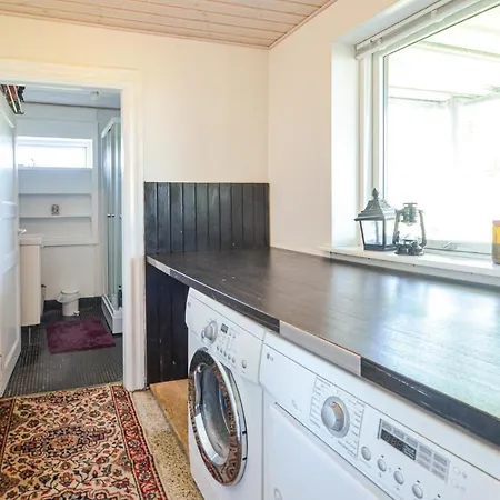 Three-bedroom In * Vinderup